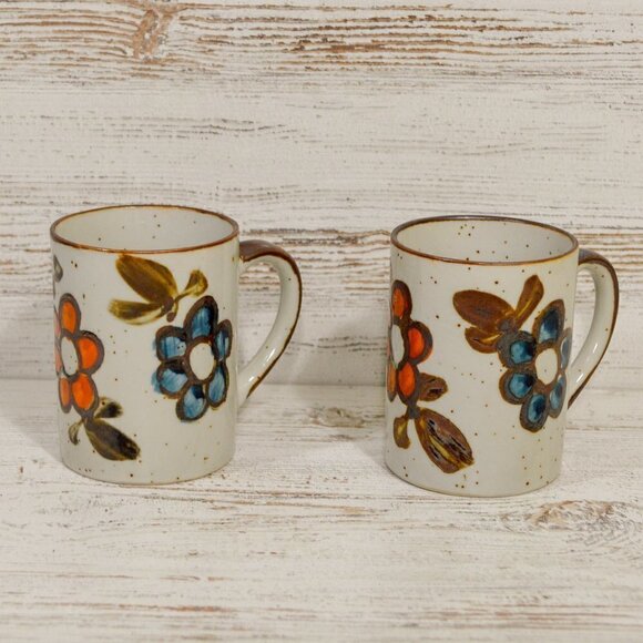 2 Vintage Handpainted Floral Speckled Mugs - Picture 1 of 4